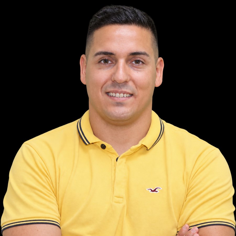 Jose María Bravo, director de la Academia Militar Bravo